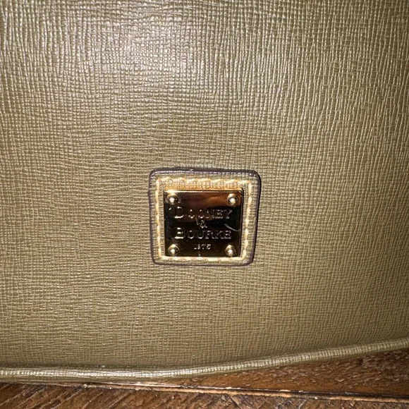 Dooney & Bourke Olive Saffiano Leather Crossbody Wristlet Bag - Picture 3 of 5